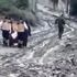 Ambulans giremedi, ekipler hastayı 500 metre taşıdı