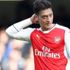 Mesut Özil Arsenal'in teklifini yine reddetti