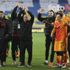 Arda Turan Fenerbahçe-Galatasaray maçı sonrası gözyaşlarına hakim olamadı! İşte o anlar... # Arda Turan Fenerbahçe-Galatasaray maçı sonrası gözyaşlarına hakim olamadı! İşte o anlar... #