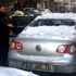 Çatıdan düşen kar otomobilleri hurdaya çevirdi Çatıdan düşen kar otomobilleri hurdaya çevirdi