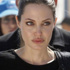'Angelina Jolie beni esir aldı'