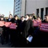 Adliye önünde Cumhuriyet gazetesi protestosu Adliye önünde Cumhuriyet gazetesi protestosu