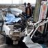Kazada sürücü ve eşi öldü, 5 çocuk yaralı Kazada sürücü ve eşi öldü, 5 çocuk yaralı