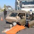Kırmızı ışıkta durmayan kamyon otomobili ezdi: 3 ölü