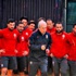 Kumdan kale gibiyiz!