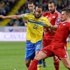 Erkan Zengin Trabzonspor'a imza atıyor Erkan Zengin Trabzonspor'a imza atıyor