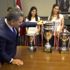 Başarılı hokeycilere altın ödülü