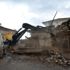 Malatya da ağır hasarlı binaların yıkımına başlandı