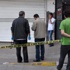 Duvarı delip kuyumcuyu soydular