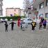 Evden çıkamayan çocuklara Palyaçolu sürpriz