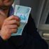 Yeni kimlikle ATM'lerden para çekilebilecek Yeni kimlikle ATM'lerden para çekilebilecek