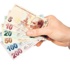 300 TL ile 131 bin emekliyi tavladı