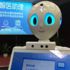 Çin'de bir robot yazılı tıp sınavından geçer not aldı