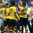 Dortmund koltuğu kaptırmadı!