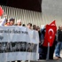 Almanya'da Türklerin Diaspora'ya karşı bayrak nöbeti Almanya'da Türklerin Diaspora'ya karşı bayrak nöbeti