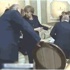 Putin'in altından sandalyeyi çekti! Putin'in altından sandalyeyi çekti!