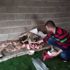 Yağmurlu havada doğum yapan köpek ile 10 yavrusuna mahalleli sahip çıktı Yağmurlu havada doğum yapan köpek ile 10 yavrusuna mahalleli sahip çıktı