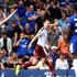 Burnley, son şampiyon Chelsea'yi Premier Lig ilk hafta maçında 3-2 yendi