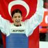 Enkazdan çıkan şampiyon! Enkazdan çıkan şampiyon!