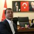 Zehirlenme haberlerine çiğ ıspanak yiyerek tepki gösterdi!