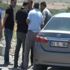 Otomobilin bagajından silahla vurulmuş 3 yaralı çıktı Otomobilin bagajından silahla vurulmuş 3 yaralı çıktı