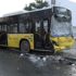 ﻿Belediye otobüsü ile minibüs çarpıştı