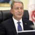 Bakan Akar, mesai ve silah arkadaşlarının bayramını kutladı Bakan Akar, mesai ve silah arkadaşlarının bayramını kutladı