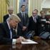 Donald Trump o emri imzaladı