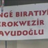 Davutoğlu'na öyle bir pankart açtılar ki! Davutoğlu'na öyle bir pankart açtılar ki!