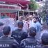 Ankara'da izinsiz gösteri yapan gruba polis müdahale etti Ankara'da izinsiz gösteri yapan gruba polis müdahale etti