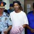 Ronaldinho hapis cezasını tamamlıyor