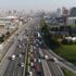 İstanbul Havalimanı’na ‘Büyük Göç’te, trafiğe takılan tırlar havadan görüntüledi İstanbul Havalimanı’na ‘Büyük Göç’te, trafiğe takılan tırlar havadan görüntüledi