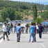 Köylüler yolu ulaşıma kapattı