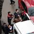 Zonguldak'ta polise direnen 3 kişi, gözaltına alındı Zonguldak'ta polise direnen 3 kişi, gözaltına alındı