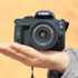 Küçük dev EOS100D liderliğini koruyor Küçük dev EOS100D liderliğini koruyor