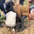 Yunanistan polisi, sınırdan geçmek isteyen hamile ... Yunanistan polisi, sınırdan geçmek isteyen hamile ...