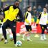 Usain Bolt, futbolculuk kariyeri için Avustralya'da