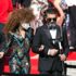 Antonio Banderas'tan korona virüs önlemi Competencia Oficial setine siperlikle geldi Antonio Banderas'tan korona virüs önlemi Competencia Oficial setine siperlikle geldi