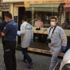 İzmir'de maskeli soyguncu kuyumcudan altın çalarak kaçtı