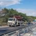 Kamyonun yağ pompası patladı, Kuşadası Karayolu trafiğe kapandı