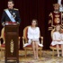 İspanya'da Kral Felipe'ye hediye vermek şarta bağlandı
