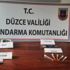 Uyuşturucu taşıyan araç arızalanınca yakayı ele verdi Uyuşturucu taşıyan araç arızalanınca yakayı ele verdi