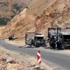 PKK'lılar 4 aracı ateşe verdi