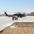 Askeri helikopter yüksekten düşen çocuk için havalandı Askeri helikopter yüksekten düşen çocuk için havalandı