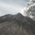 Merapi Yanardağı'nda korkutan patlamalar Merapi Yanardağı'nda korkutan patlamalar