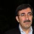 Yılmaz: 'Sokak siyasetinin değil, meşru siyasetin ön plana alınması lazım' Yılmaz: 'Sokak siyasetinin değil, meşru siyasetin ön plana alınması lazım'