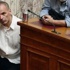 Yunanistan parlamentosunda bakan Varoufakis'in zor anları Yunanistan parlamentosunda bakan Varoufakis'in zor anları