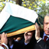 Erdoğan tabuta omuz verdi Erdoğan tabuta omuz verdi