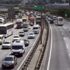 Sabah saatlerinde yola çıkan tatilciler Mahmutbey gişelerinde yoğunluğa yol açtı