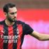 Hakan Çalhanoğlu'nun geleceği belli oluyor! Milan mı Manchester United mı? İşte o tarih